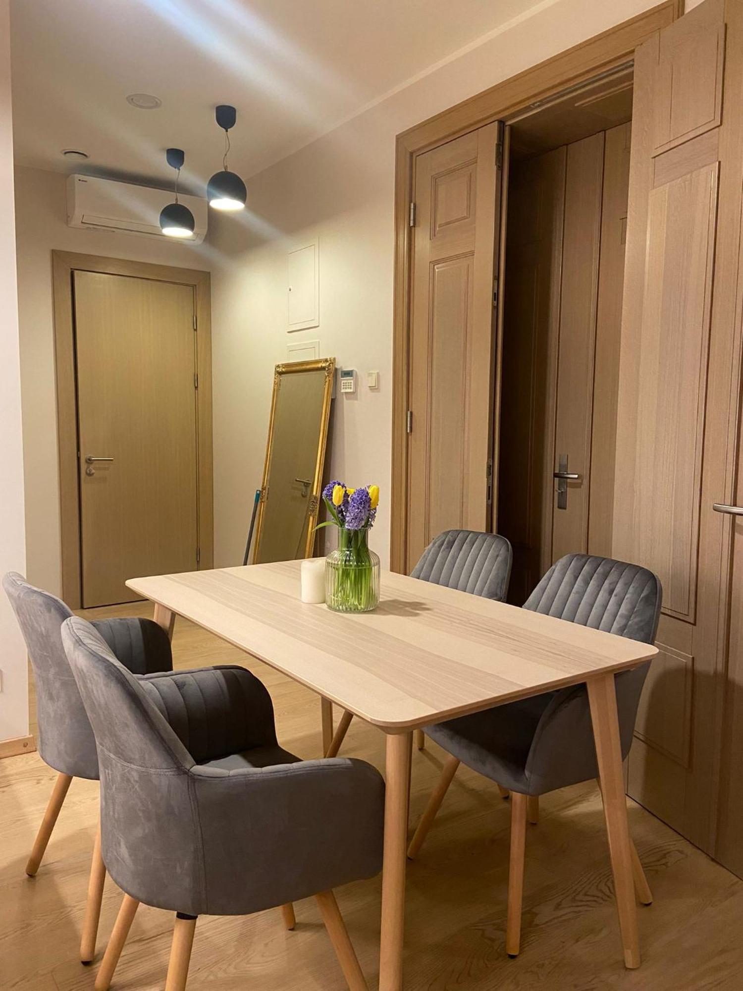 3 Bedroom Apartment In The Old/T Riga Buitenkant foto